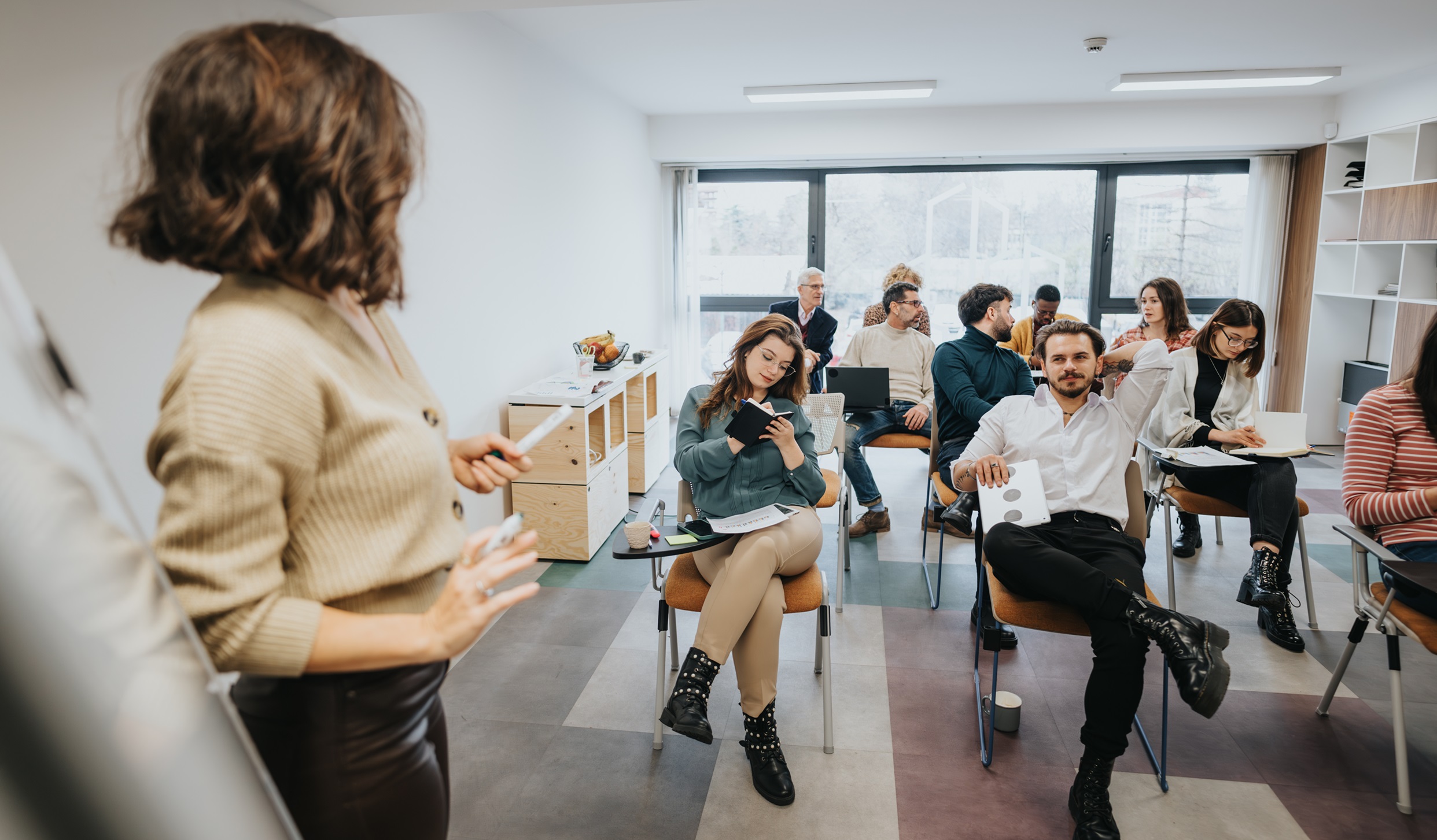 Fortbildungen & Seminare für Mitarbeitende, Bürokommunikation, Konfliktlösung
