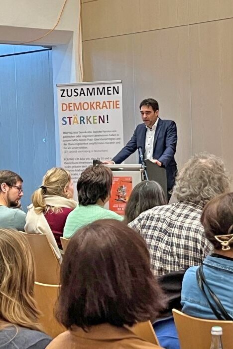 Klares Zeichen für Demokratie und Freiheit 